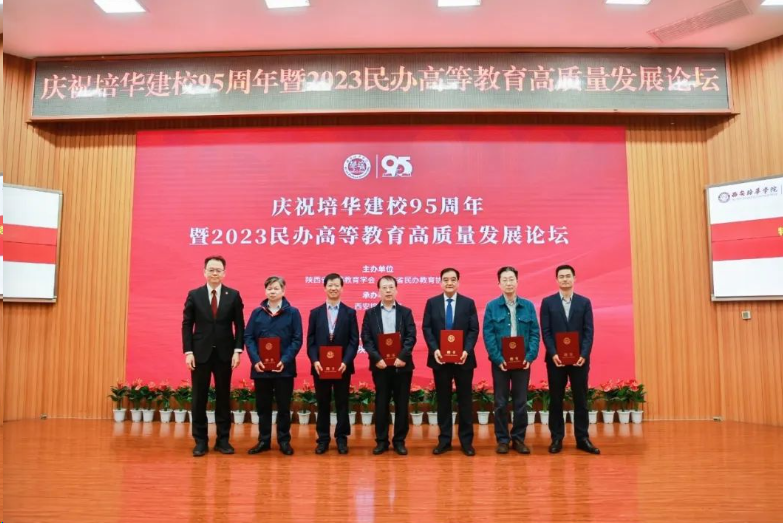 点击图片进入下一页 image.png