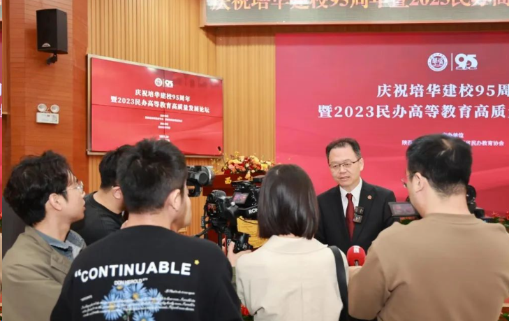 点击图片进入下一页 image.png